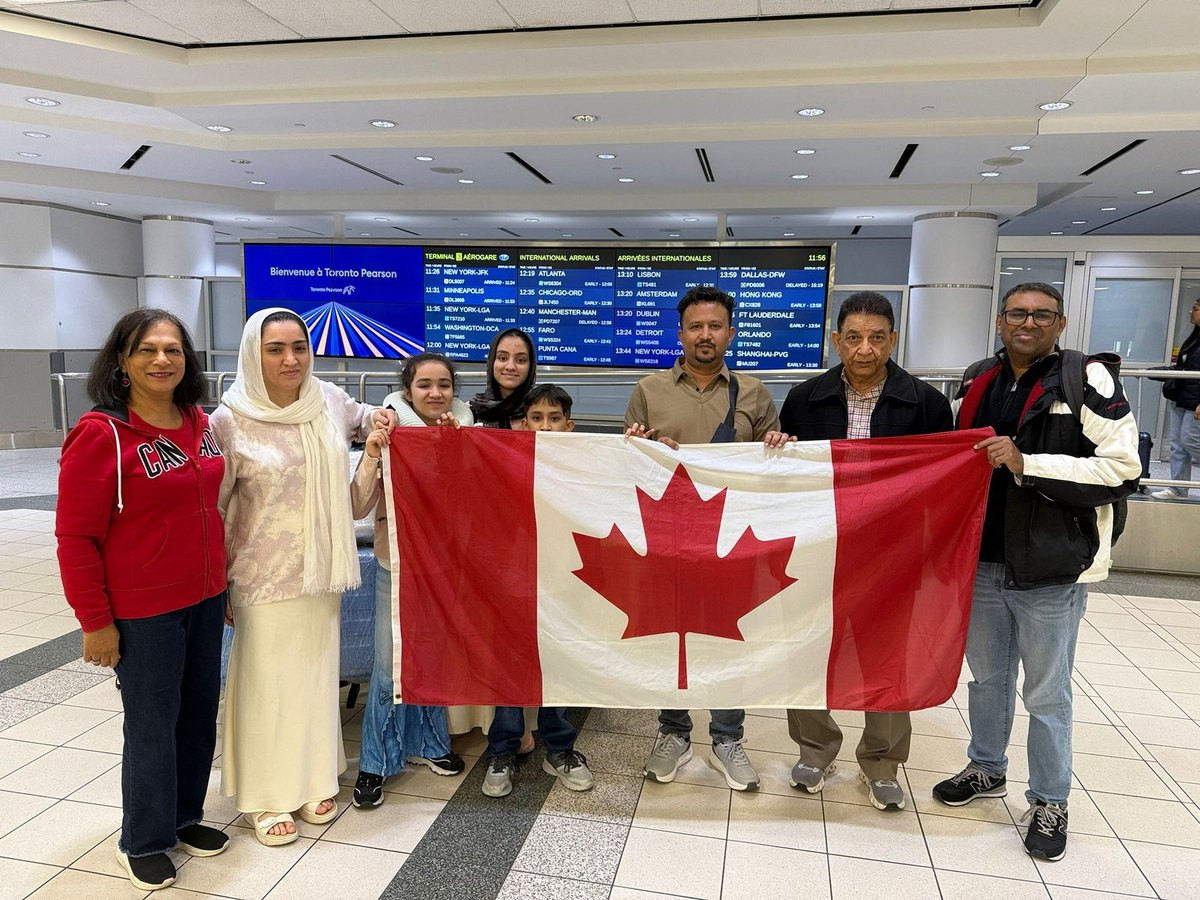 The Asad Durrani family arriving in Canada